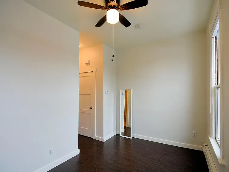 1137 N Lipan St #A — Photo 5