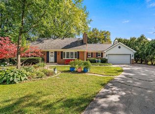 7717 W Evergreen Rd, Mequon, WI 53097