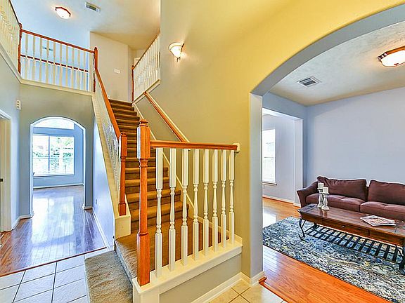 2nd image of 1410 Kirby Place Ln