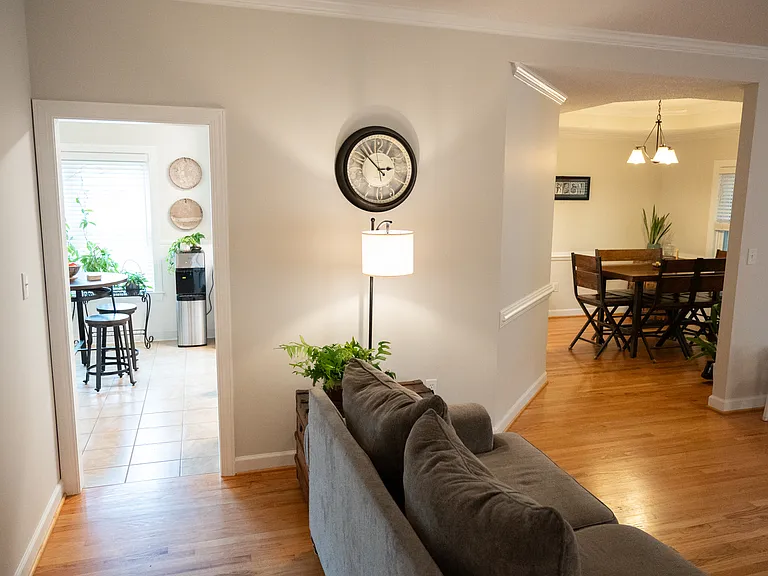 847 Stone Cross Dr — Photo 6