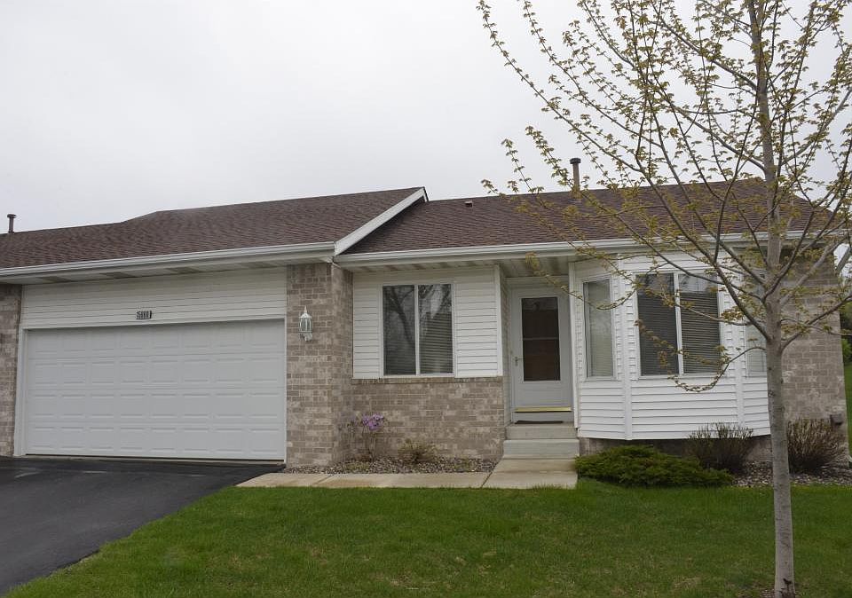 1st image of 15960 Hyland Dr