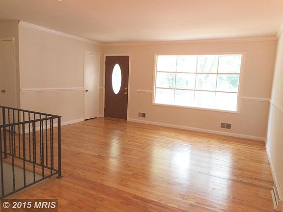 Formal Living Bay Window Hardwood fl New Painting