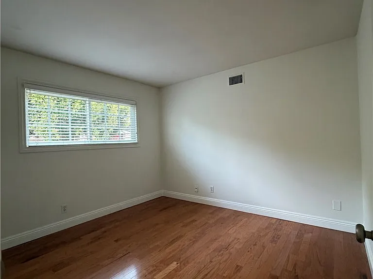 24961 El Caballo St — Photo 10