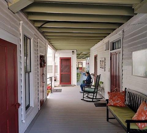 Access to Coin Laundry