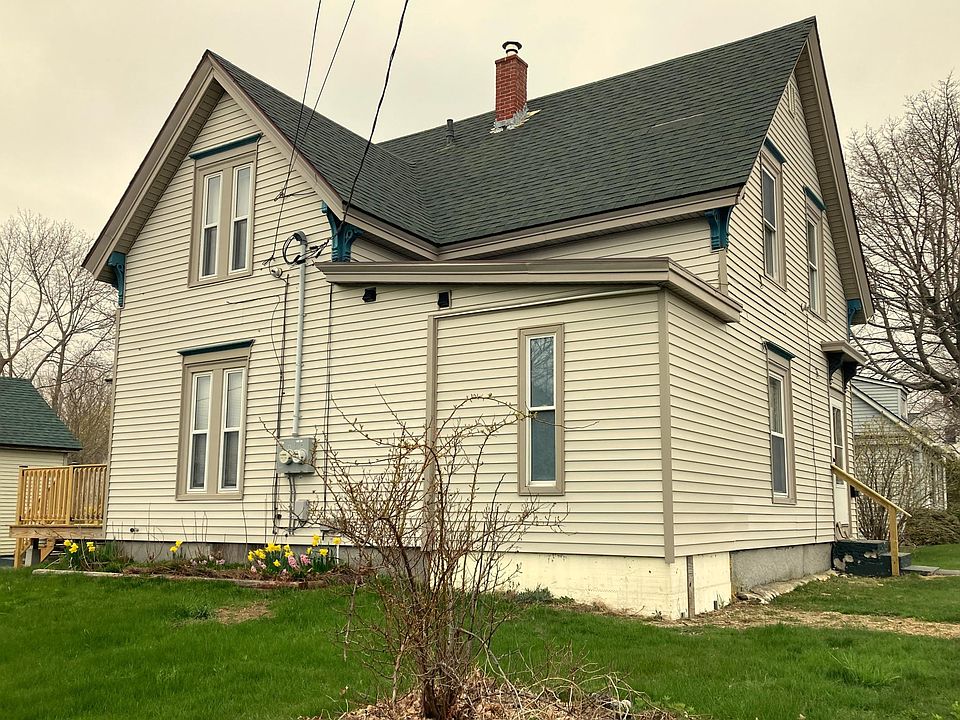 The house is on the corner of Maverick and Spruce. Across from the Hannaford Market and Planet Fitness.