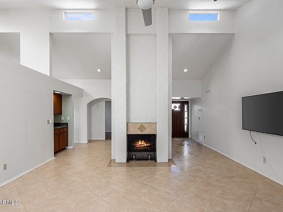 4th image of 8155 E DEL CAVERNA Drive
