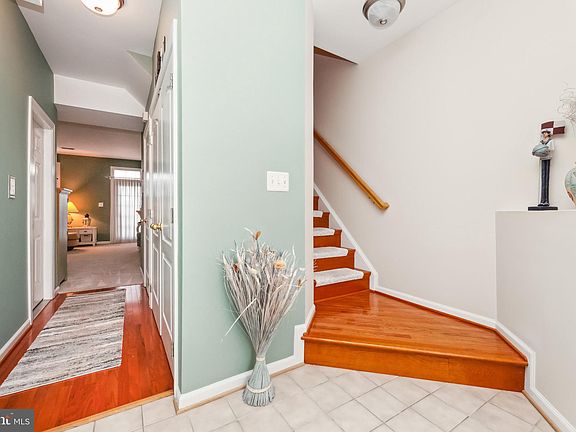 3rd image of 13368 Colchester Ferry Pl