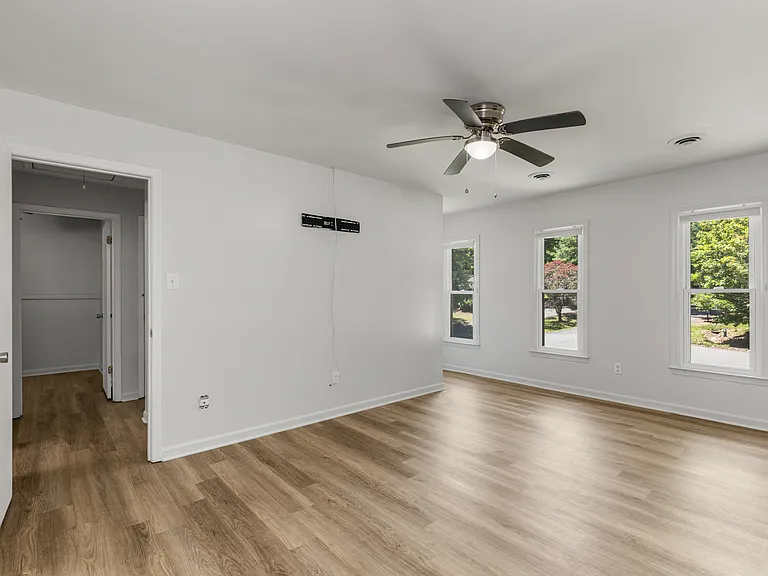 4001 London Rd — Photo 28