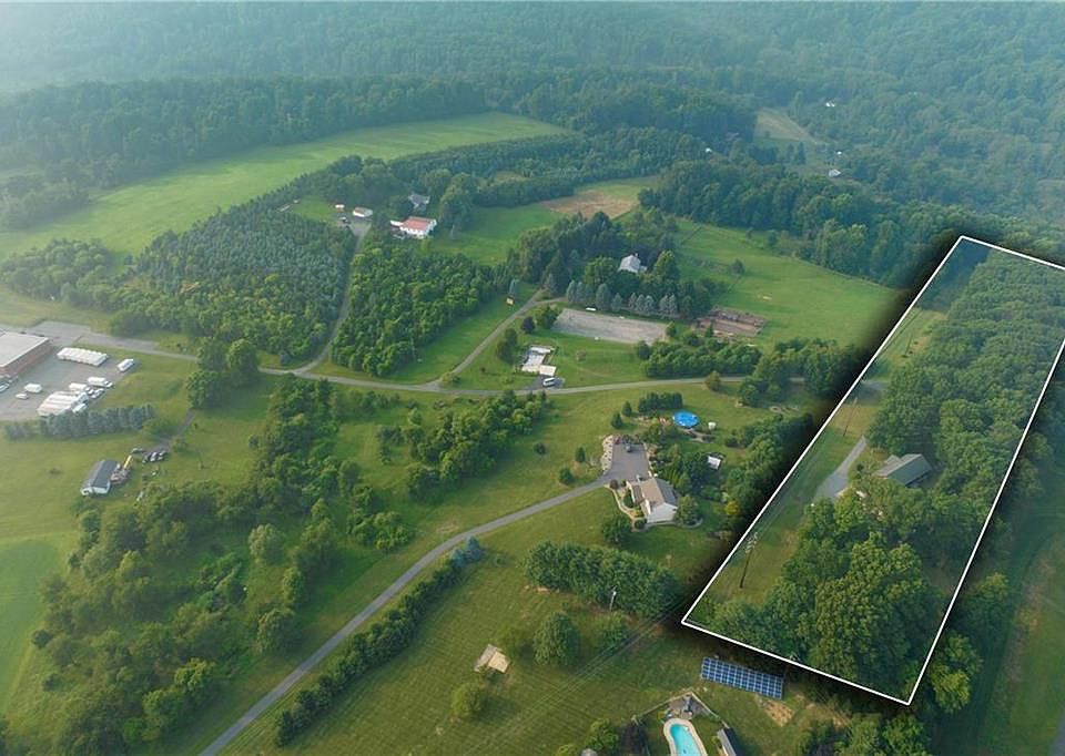 58 Crescent Ln, Barto, PA 19504 Zillow