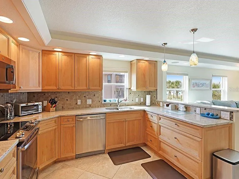 6154 Midnight Pass Rd #201 — Photo 4