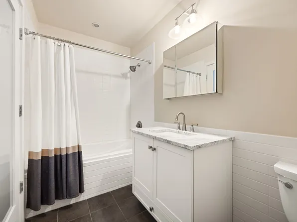 365 Bridge Street image 8 of 14