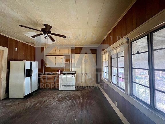 2nd image of 316 Harvey Lebas Dr Unit B