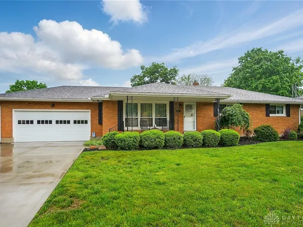 5469 Schiering Dr, Fairfield, OH 45014