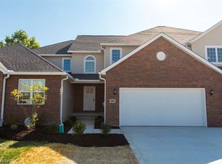 1385 Crooked River Dr, Brunswick, OH