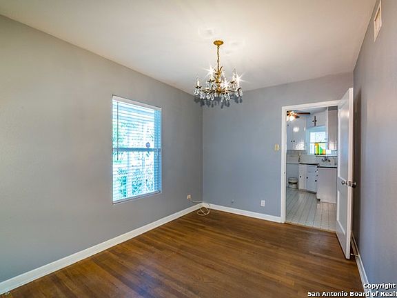 4th image of 314 W Meadowlane Dr