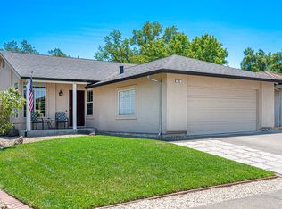 943 Foothill Dr, Windsor, CA 95492