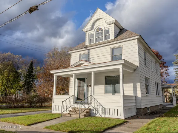 15 3rd Avenue, Hudson Falls, NY 12839