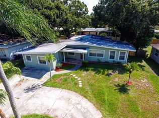 1447 Pinebrook Dr, Clearwater, FL 33755