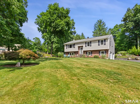 41 Wilkes Road, Danbury, CT 06811