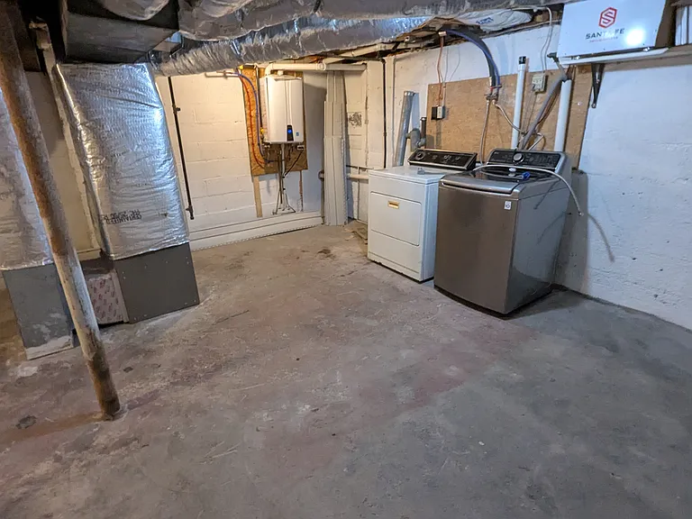 9 Saratoga Rd #9 — Photo 13