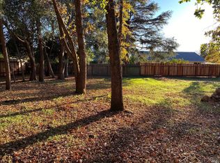 471 York Ct, Sonoma, CA 95476