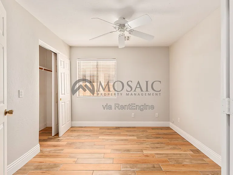 3381 E Flamingo Ct — Photo 25