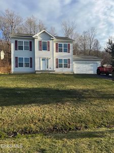 31 Saratoga Street, Hoosick Falls, NY, 12090