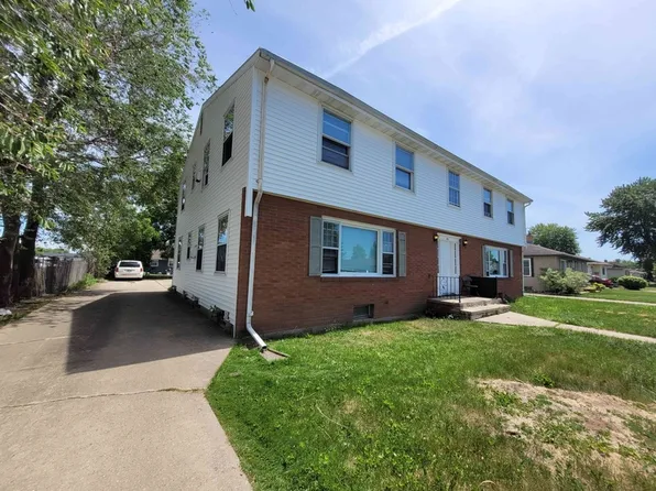 112 Andrew Ave #1, Neenah, WI 54956