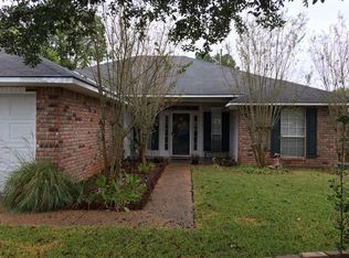 6024 Cambridge Dr, Alexandria, LA 71303