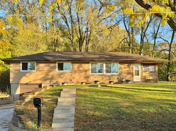 1048 Hawthorn St, Red Wing, MN 55066