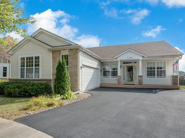 310 Edgebrook Ct, Oswego, IL 60543