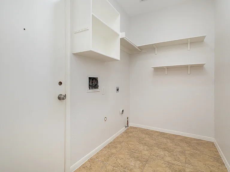 7318 Harbor Dr — Photo 30