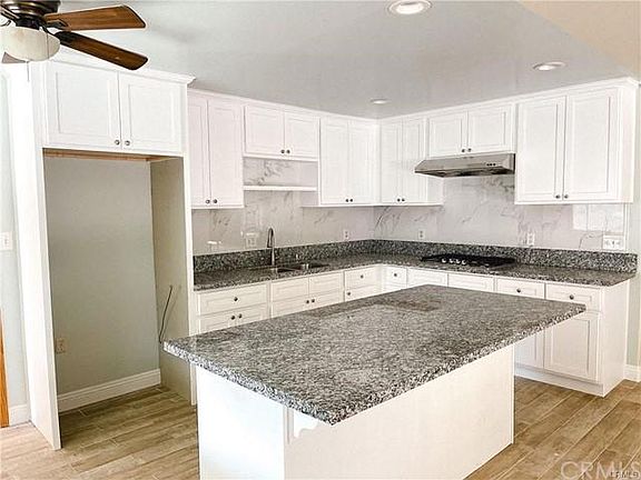 4th image of 9141 Garden St