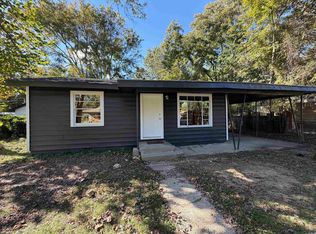 84 Lancaster Rd, Little Rock, AR 72209
