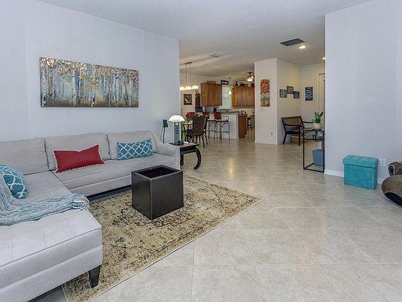 4th image of 3284 SW Porpoise Cir