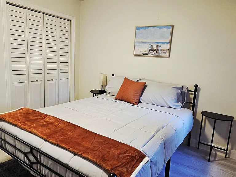 719 Briggs St — Photo 17