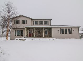 10 Connor Ct, Madison, WI 53718