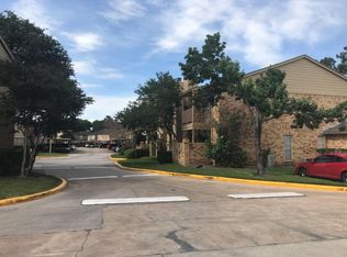 1515 Sandy Springs Rd APT 2002, Houston, TX 77042