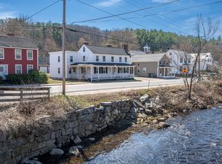 14 River Rd, New Boston, NH 03070