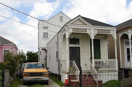 2nd image of 4823 Camp St