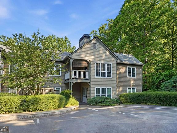 2nd image of 1109 Mill Pond Dr SE