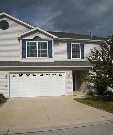 1st image of 9545 Luebcke Ln E