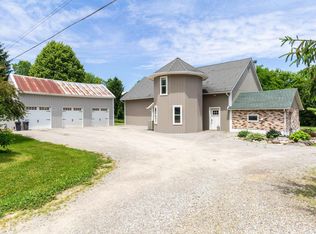 3861 Hunters Creek Rd, Metamora, MI 48455