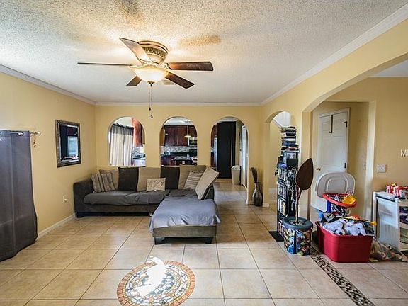 3rd image of 1524 Herring Ln