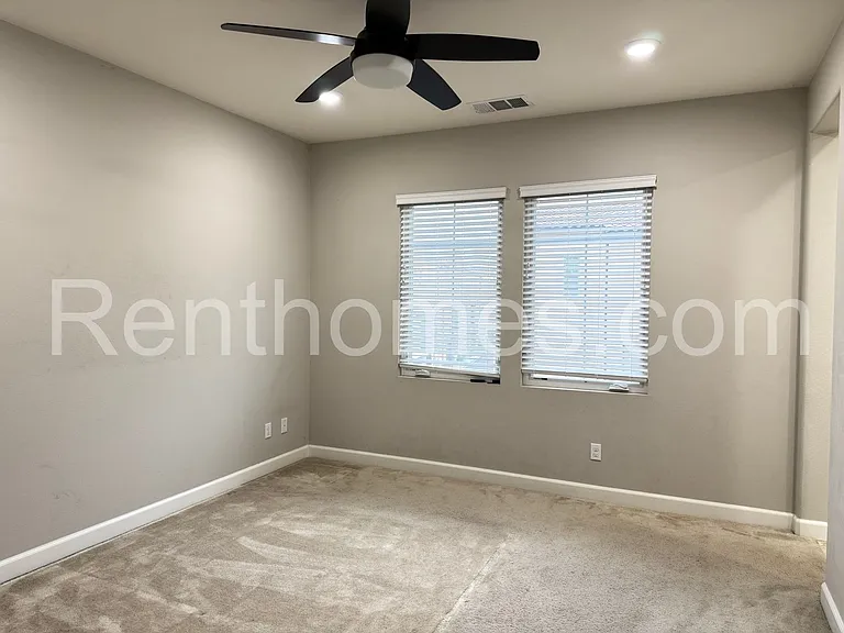 11007 Evelyn Way — Photo 19