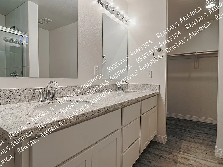 12532 W Saint Moritz Ln — Photo 18