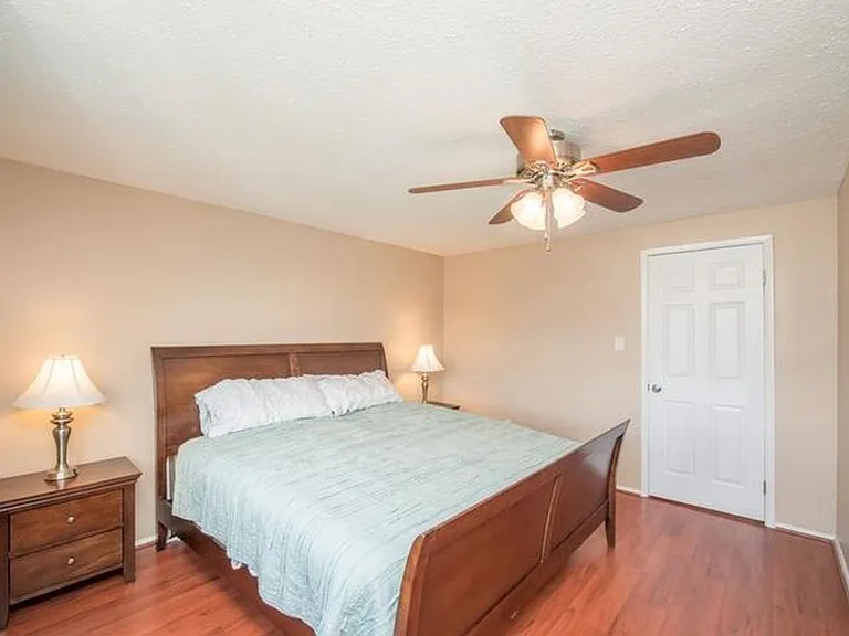 1746 Springfield Ln — Photo 15