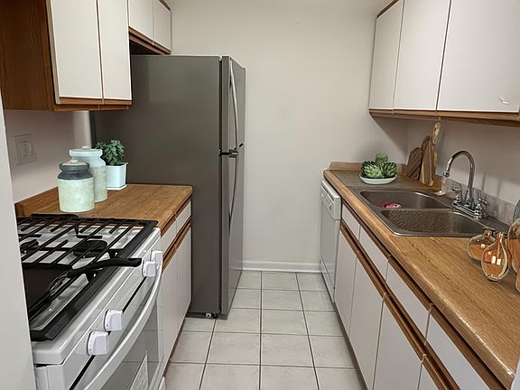 2nd image of 10037 S Walnut Ter APT 312