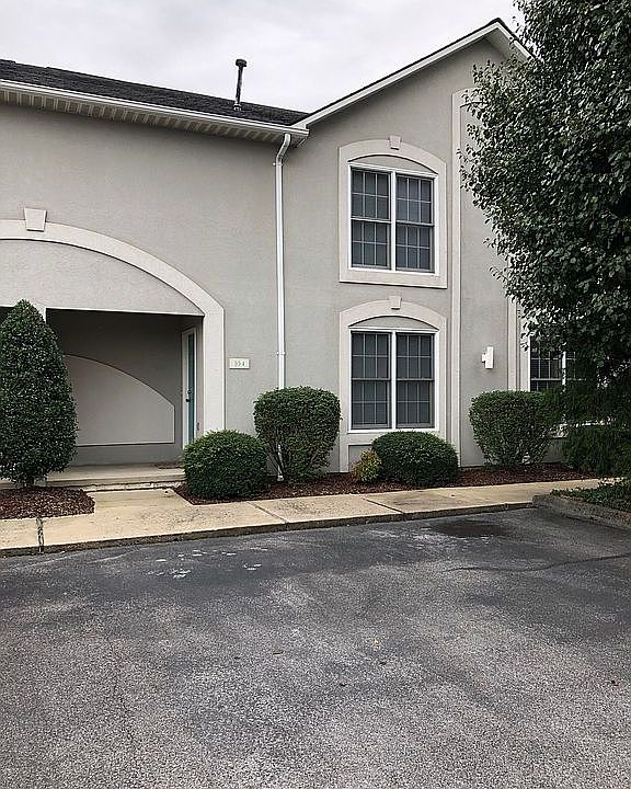 1st image of 104 Bentley Parc