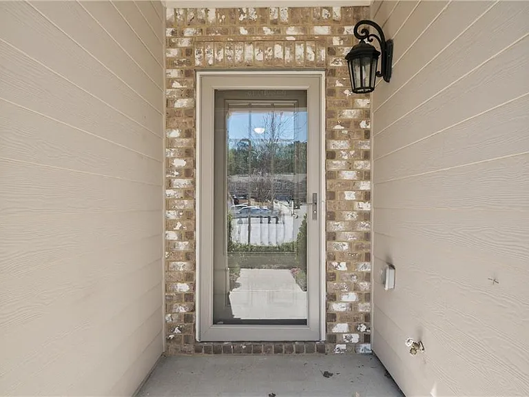 3165 Cross Creek Dr — Photo 2